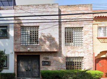 Casa de 4 habitaciones, Benito Juárez · Casa con 4 Recámaras de 170 m² en Venta en del Valle Centro
