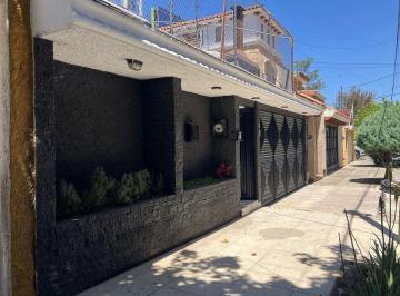 ea68b9fc32f1d4fbbf7120d10d2dfe3e0a717b420da85e632f53c580df0a67d4 · Casa en Venta con Uso de Suelo Mixto en Jardines Vallarta
