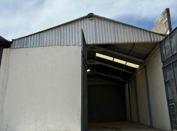 Bodega comercial · 128m² · Bodega en Renta en Artesanos