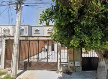 Casa de 3 habitaciones, Querétaro · Venta de Casa en Fraccionamiento Santa Monica 2da Secc Querétaro de Arteaga