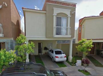 Casa de 3 habitaciones, Saltillo · Casa en Venta con 120 m² de Superficie de Terreno y 3 Habitaciones en Venta en Saltillo