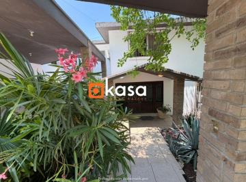 Casa de 3 habitaciones, Guadalupe · Casa en Venta en Contry Silla 6to Sector - Cerca del Parque Hundido