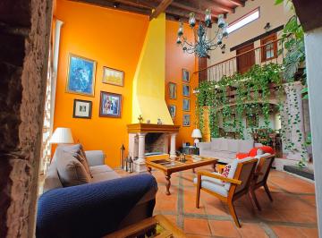 Casa de 4 habitaciones, San Miguel de Allende · Hermosa Casa Amueblada Cerca del Centro de San Miguel de Allende