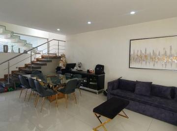 Casa en condominio de 3 habitaciones, Zapopan · Casa en Venta en Valle Imperial
