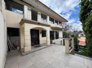 Casa de 5 habitaciones, Miguel Hidalgo · Casa en Renta en Bosque de Las Lomas | 425 m²