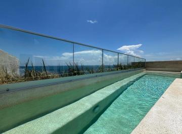 Departamento · 93m² · 2 Recámaras · Vista Al Mar: Departamento 2 Recs. Amueblado