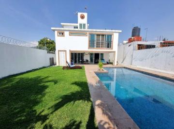 fb6aa3a958c1e064d5424c5277ae2ec5f2bc78ef24c480926d8f795d89c9749c · Casa en Venta en Vergeles de Oaxtepec
