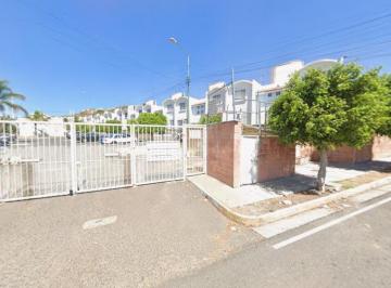 Casa de 2 habitaciones, Querétaro · (Fv) Casa en Venta de Oportunidad Villas de Santiago Queretaro