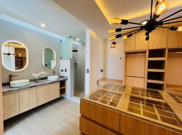 Casa en condominio de 5 habitaciones, San Andrés Cholula · Preventa | Residencia Contemporánea con Árbol Interior, Escalera Iluminada y Roof Garden | P Berna