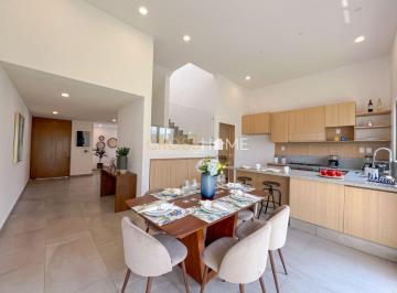 Casa de 3 habitaciones, Querétaro · Casa en Venta en Altos Juriquilla | 3 Recámaras con Baño Propio