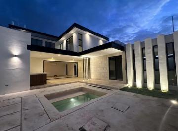 Casa en condominio de 3 habitaciones, Mérida · Casa Premium en Renta, Rec Planta Baja, Privada Solasta, Mérida Yuc.