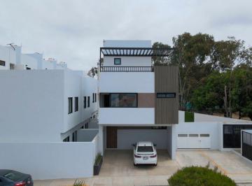 Casa de 3 habitaciones, Tijuana · Casa en Renta en La Cúspide