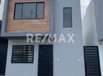 Casa en condominio · 82m² · 2 Recámaras · 2 Estacionamientos · Casa en Renta en Residencial Vizcaino en Playas de Rosarito - (4)