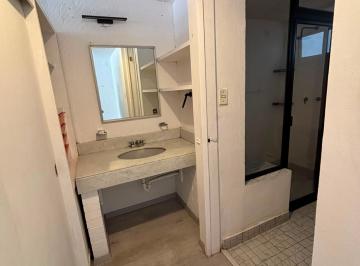 Departamento con una excelente ubicación en la calle de Londres esquina Varsovia · Departamento en Venta en Zona Rosa, Colonia Juárez Cuauhtemoc - (4)