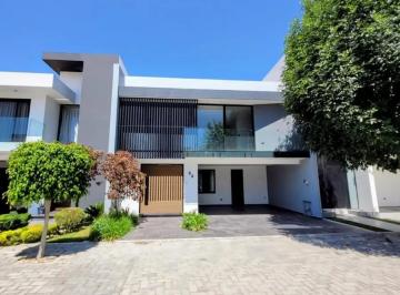 1 · Casa en Venta en Lomas de Angelopolis, en Parque Foresta, Frente Al Nuevo Chedrahui Select y Omada
