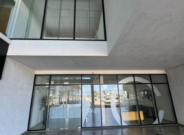 Oficina · 91ha · 3 Estacionamientos · Renta Local Oficina Centralia Colosio Cancún Cerca del Aeropuerto