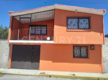 Casa · 184m² · Casa en Venta en San Jorge Pueblo Nuevo, Metepec, Estado de México