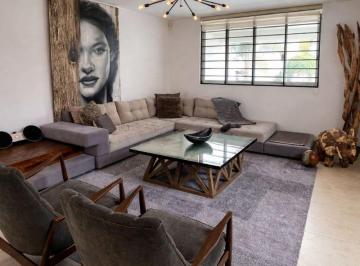 Casa en condominio de 3 habitaciones, León · Casa en Venta en Esquina Fraccionamiento Privado Barranca del Refugio Leon Guanajuato