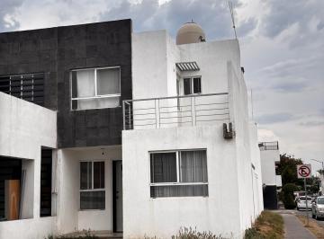 Casa · 90m² · 3 Recámaras · 2 Estacionamientos · Casa - Punta Nogal Morelos