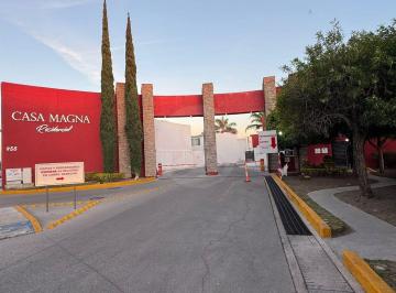 Casa · 137m² · 2 Recámaras · 2 Estacionamientos · Puerta Real: Casa en Venta en Ampliación La Negreta
