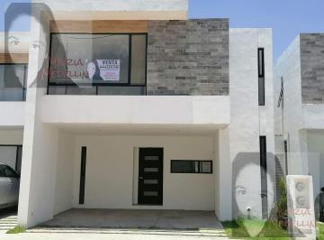 Casa · 140m² · 3 Recámaras · 2 Estacionamientos · Casa en Renta Privada Altania (Pozos Residencial)