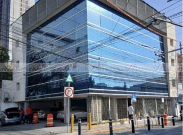 Oficina · 961m² · 8 Estacionamientos · Oficina en Renta en Monterrey