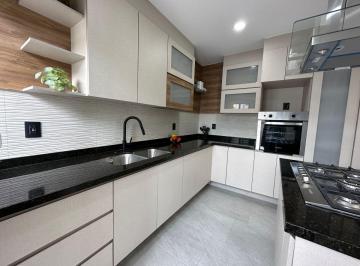 Casa de 3 habitaciones, El Marqués · Venta de Casa Nueva en Zibata con Diseño Moderno