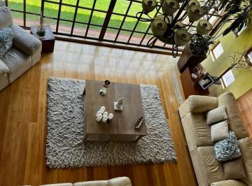 Casa · 460m² · 4 Recámaras · 4 Estacionamientos · Casa en Venta en Bosques de La Herradura