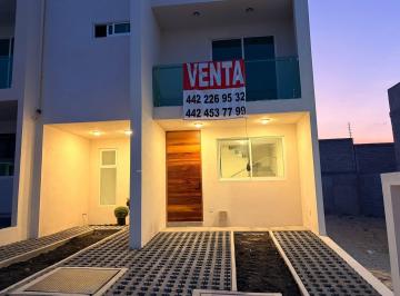 Casa de 4 habitaciones, El Marqués · Venta de Casa