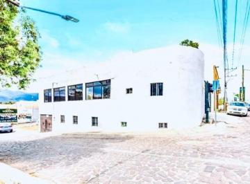 N/A · Comercial Ave Paseo Real