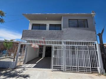N/A · Casa en Venta Jardines del Aeropuerto 4 Recamaras (2 en Planta Baja) y 3 Sanitarios Completos