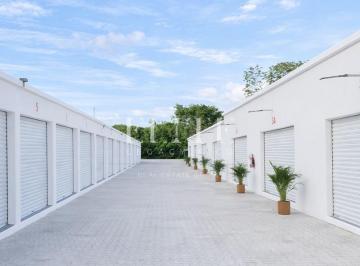 Bodega comercial · 3500m² · Complejo de Bodegas Rentadas Para Inversionistas en Av Huayacan