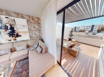 Casa · 189m² · 4 Recámaras · 2 Estacionamientos · Casa en Venta Zibata, Recámara en Roof, Terraza, Sala de Tv.