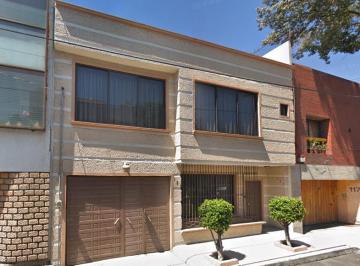 Casa de 3 habitaciones, Benito Juárez · Casa con 110 m² Superficie de Terreno y 3 Recámaras en Venta