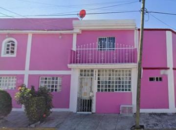 Casa de 4 habitaciones, Puebla · Venta de Casa en Calle 81 Pte San Jose Mayorgazo Heroica Puebla de Zaragoza