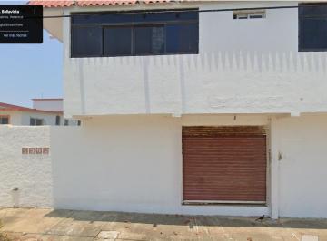 Casa de 2 habitaciones, Coatzacoalcos · Renta de Casa con Terreno