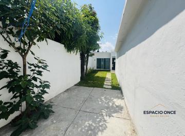 Casa · 65m² · 2 Recámaras · 2 Estacionamientos · Casa en Acatlipa Centro
