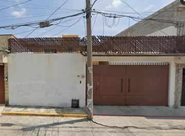 Casa de 4 habitaciones, Jiutepec · Venta de Casa en Plomo Lazaro Cardenas Jiutepec Morelos