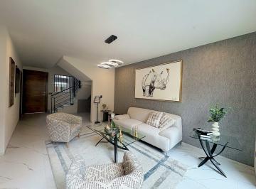 Casa en condominio · 284m² · 3 Recámaras · 2 Estacionamientos · Casa en Preventa en San Mateo Atenco con Roof Garden y Amenidades