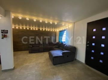 Casa · 118m² · 2 Recámaras · 1 Estacionamiento · Casa en Renta | Villas del Mirador | Santa Catarina, Nl