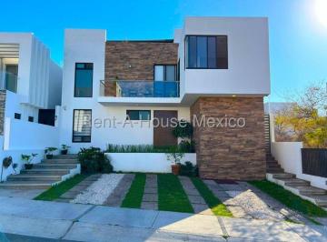 Casa de 4 habitaciones, El Marqués · Casa en Venta en Zibatá Frente Al Parque Jamadi Rah3