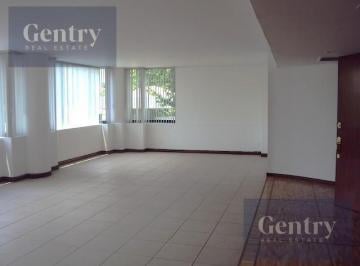 Departamento · 240m² · 3 Recámaras · 3 Estacionamientos · Jardines en La Montaña, Amplio Departamento