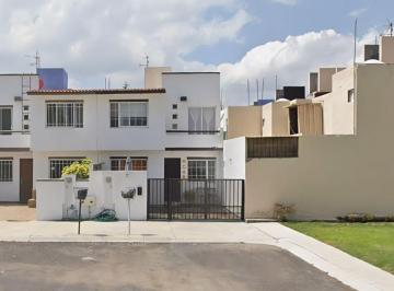 Casa de 3 habitaciones, Querétaro · Venta de Casa en Av del Tratoli Santiago de Queretaro Qro