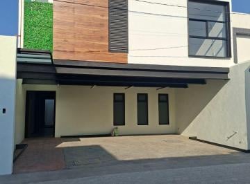 Casa de 3 habitaciones, Tlaxcala · Casa en Renta Atrás del Telcel de Plaza Premiere