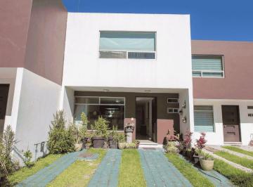 Casa · 132m² · 3 Recámaras · 2 Estacionamientos · Casa en Venta en Cuautlancingo, Pue