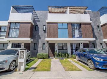 Casa · 108m² · 2 Recámaras · 2 Estacionamientos · Casa en Venta en Aruba Residencial, Coronango, Pue.