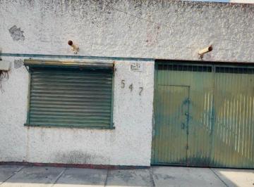 Bodega comercial · 228m² · 2 Estacionamientos · Bodega Comercial en Renta en Centro, Monterrey, Nuevo León