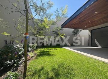 Casa de 4 habitaciones, Querétaro · Casa Venta - Lomas del Campanario IV