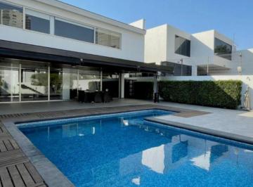 Casa de 5 habitaciones, Zapopan · Valle Real - San Raymundo