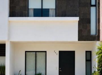 Casa · 108m² · 3 Recámaras · Casa Cartagena 242